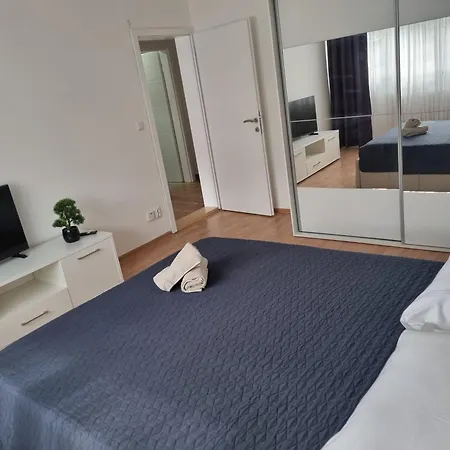 Apartman Milica 1 *